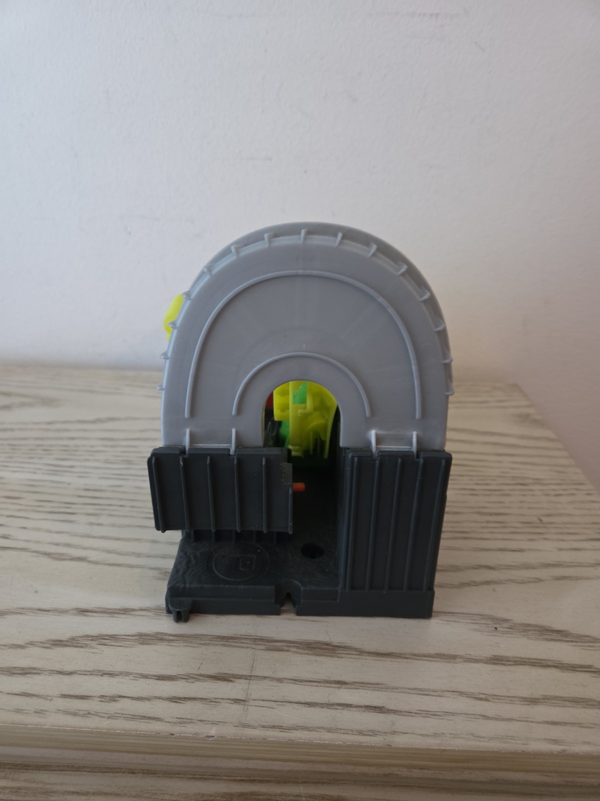 HOT WHEELS DINO COASTER ATTACK PLAYSET No Car