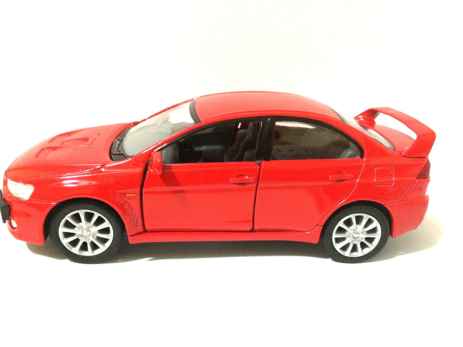 1:36 Scale 2008 Mitsubishi Lancer Evo Evolution X diecast CAR model 5″ RED