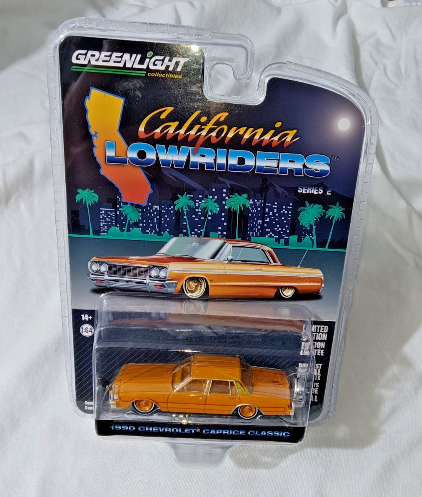 1:64 CALIFORNIA LOWRIDERS 1990 CHEVROLET CAPRICE CUSTOM CONTINENTAL NOT PRODUCED