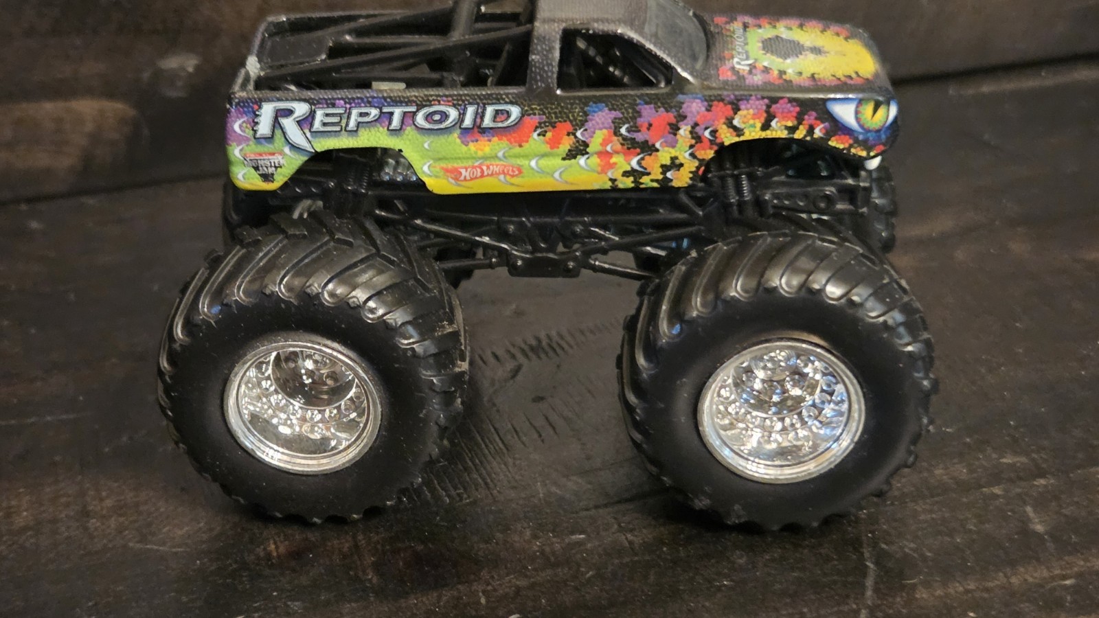 1:64 Hot Wheels 2008 Monster Jam Reptoid w/ Chrome Wheels & Battle Cat 2022 Lot