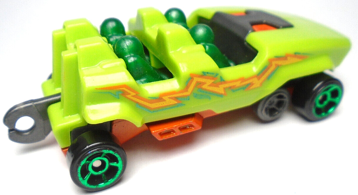 2020 HOT WHEELS LOOPSTER GREEN 1:64 DIECAST 2 3/4″ ROLLER COASTER CAR W/ ORANGE