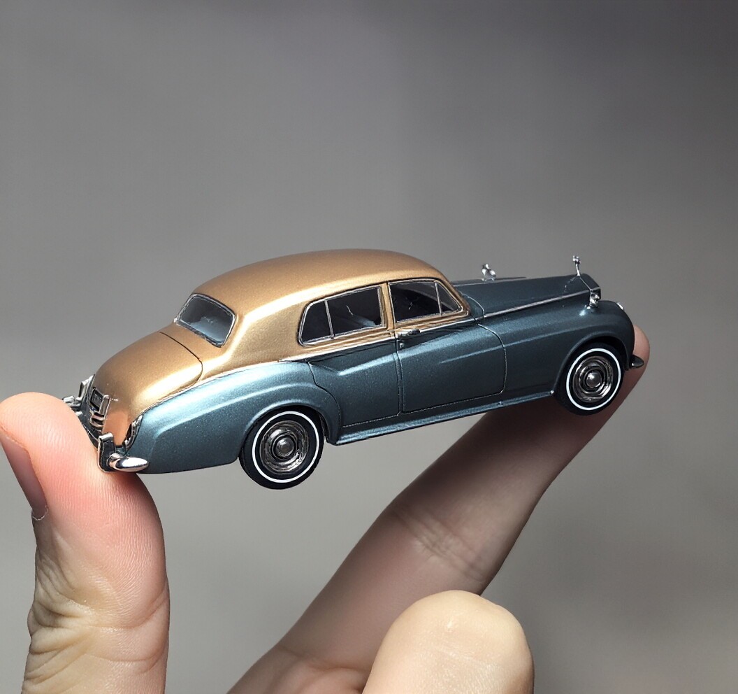 GFCC 1:64 Limited 1955 Silver Cloud I Classic Model Diecast Metal Car