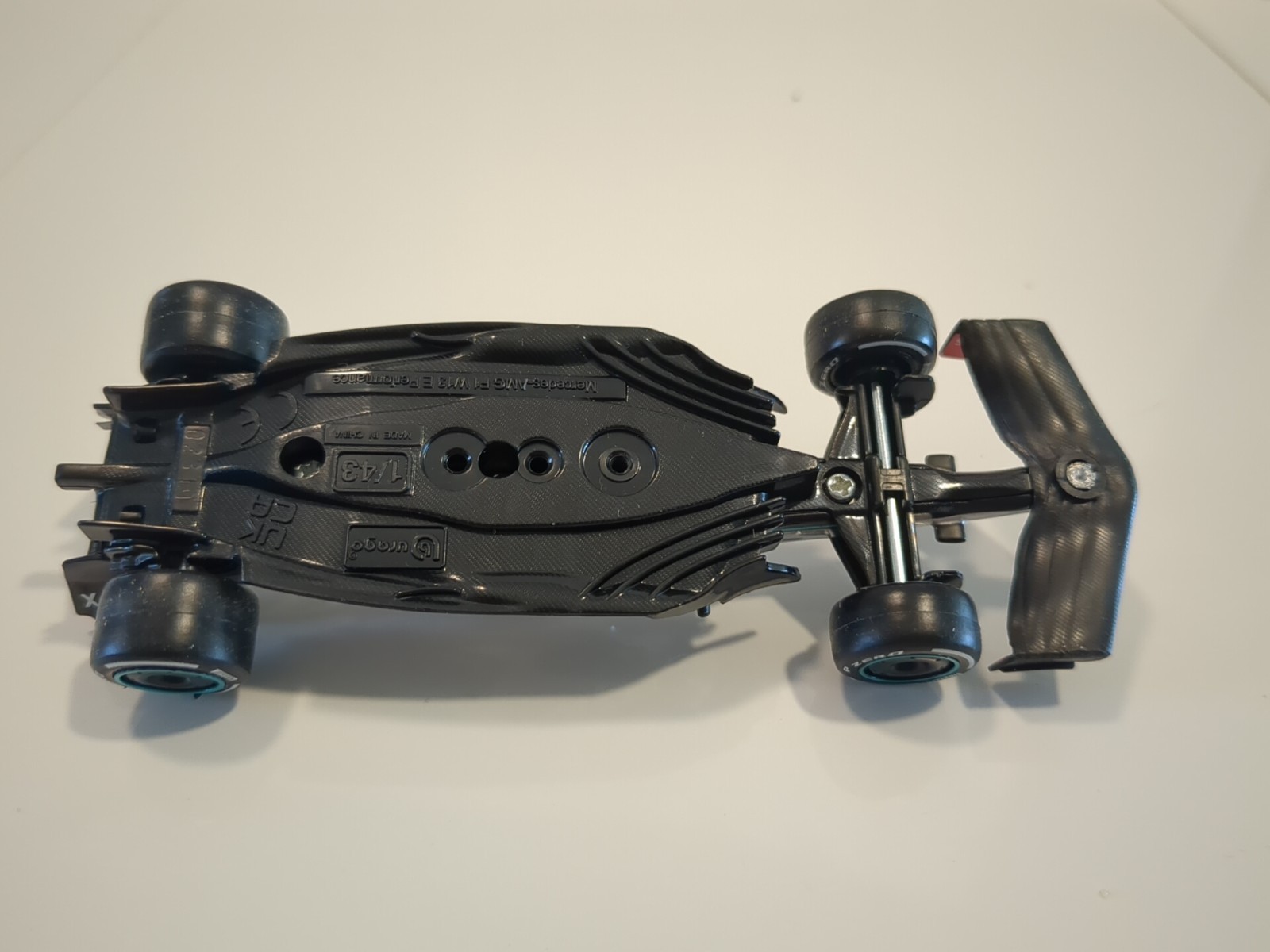 *LOOSE* Bburago 2022 F1 Formula One Mercedes AMG Lewis Hamilton 1/43