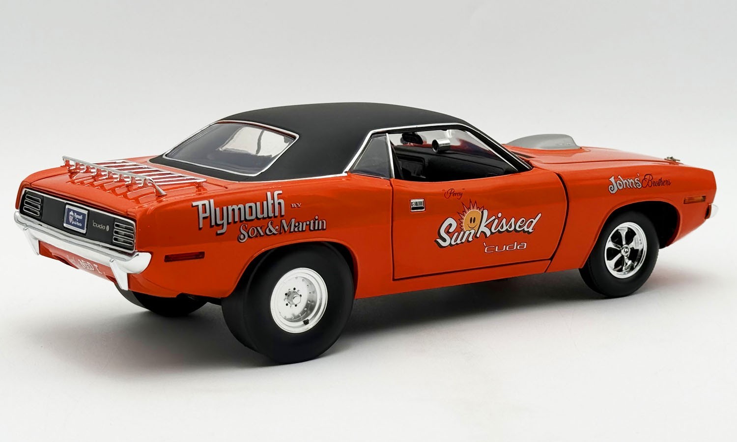 ACME 1970 PLYMOUTH HEMI CUDA – SUN KISSED – SOX & MARTIN A1806139 -BEST PRICING
