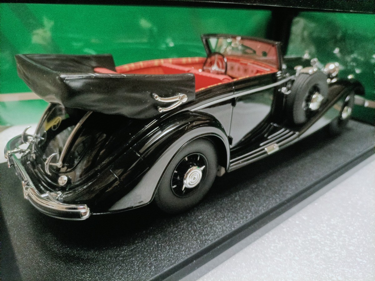 Cult 1:18 Mercedes Benz 540K B 1936 Black Convertible Vintage Car Model