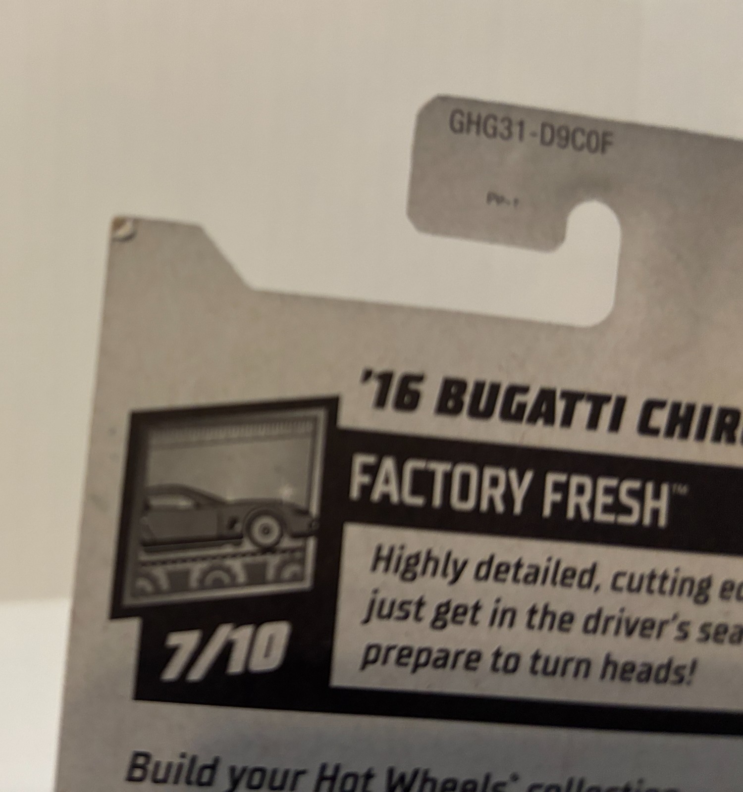 Hot Wheels ZAMAC 16 BUGATTI CHIRON Factory Fresh Walmart Exclusive Crack Blister