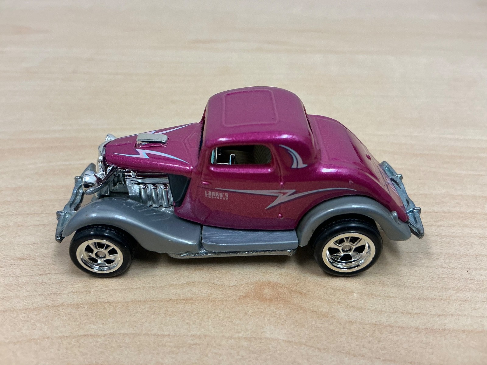 2009 Hot Wheels Larry’s Garage 3 Window ’34 Chase Toys R Us Exclusive NM Loose