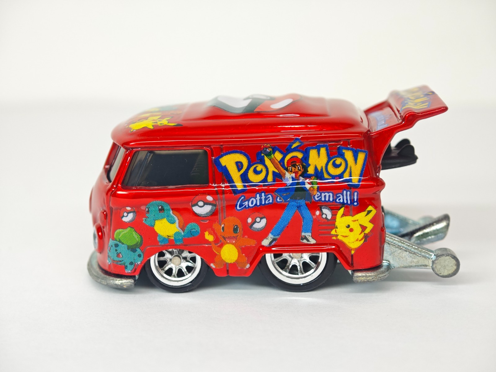 Hot Wheels Kool Kombi Custom Super Red Spectraflame Pokemon For Fans Collectors