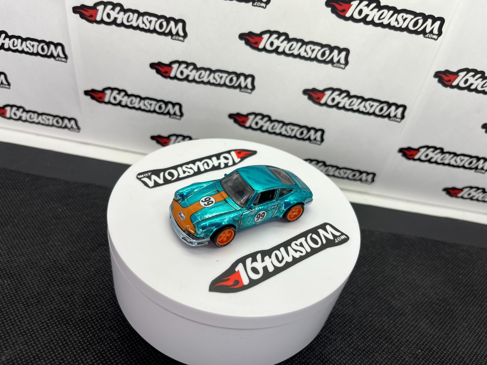 Hot Wheels Porsche 911 Gulf Racing – Custom PATINA spectraflame aqua – LOOK