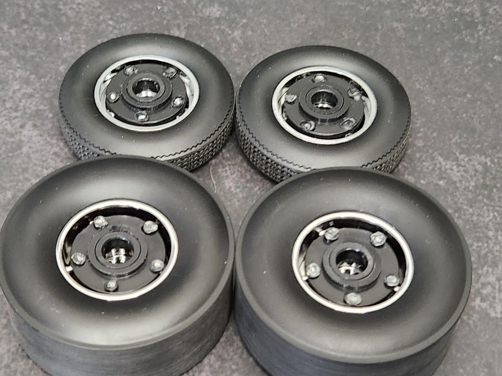 1/18 ACME Keystone Drag Wheel & Tire Set-A1806139W