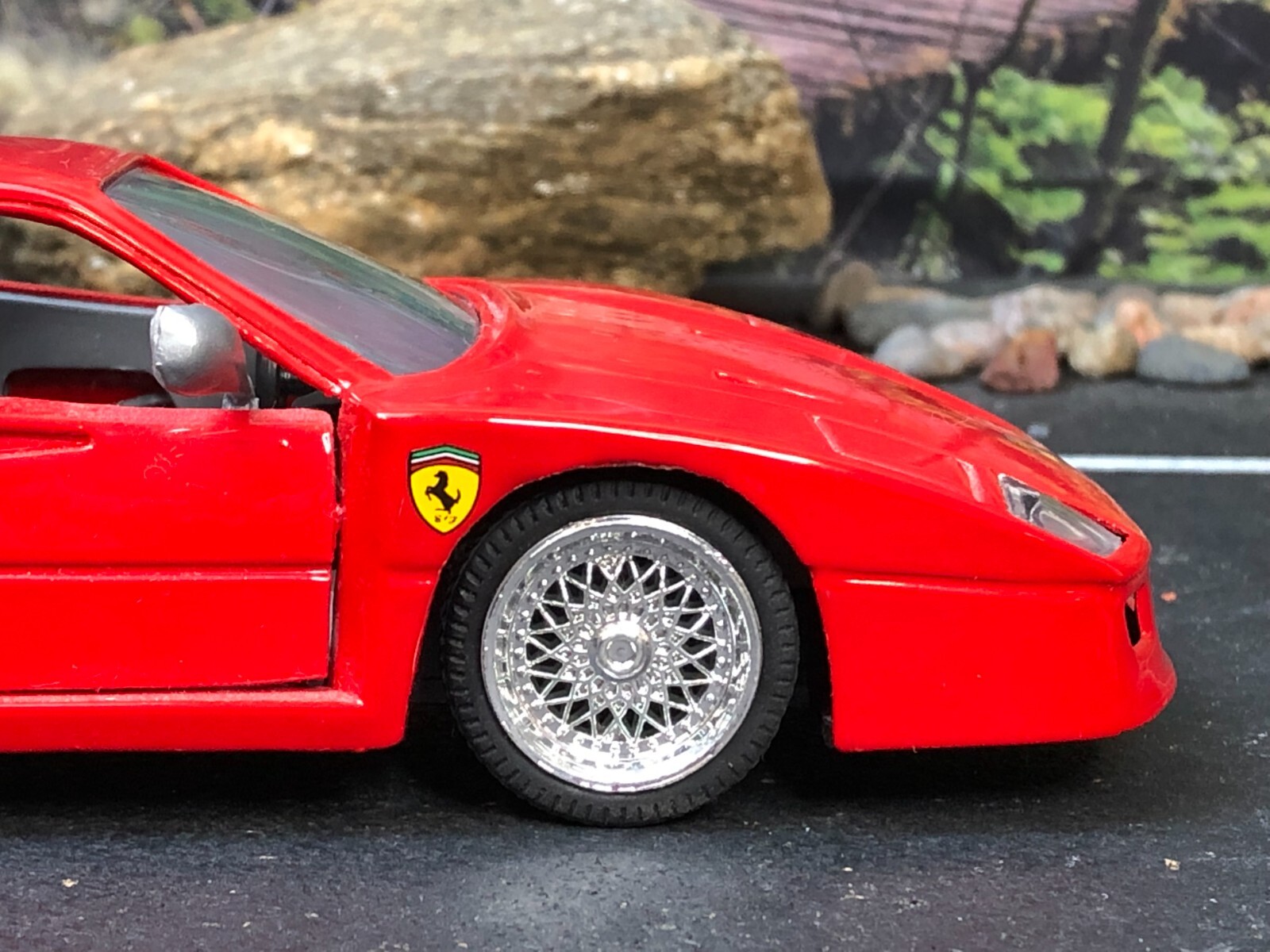 SUNNY SIDE SS7704 1:24 Diecast Model RED 1987 FERRARI F40 Opening Doors NO BOX