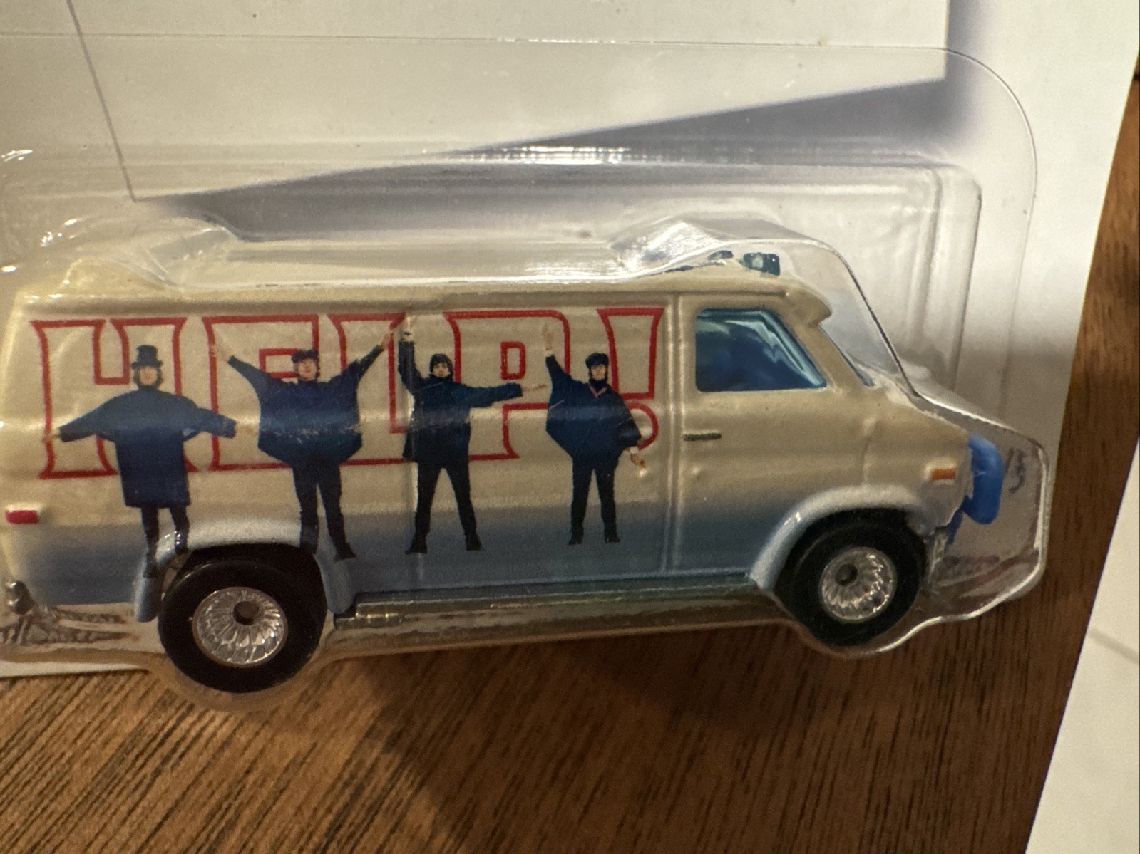 Hot Wheels 5-Car Beatles Set. Help! Revolver Abbey Road Yellow Submarine- NIB