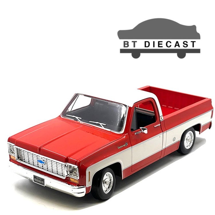 MAISTO 1974 CHEVROLET C10 CHEYENNE SUPER PICK UP TRUCK 1/18 RED / WHITE 31467