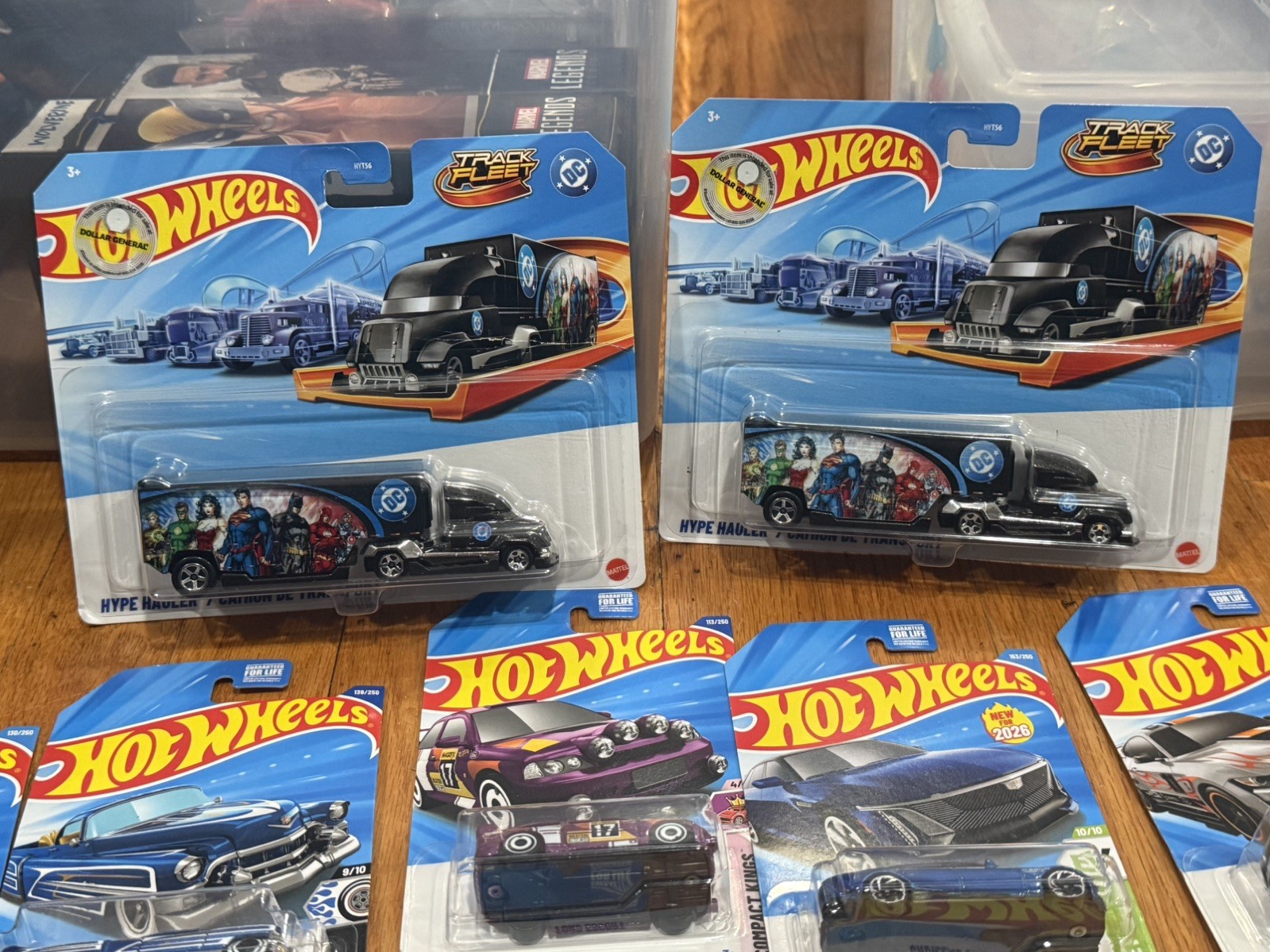 Hot Wheels mixed Lot – Lot Of 34 mainlines and 2 track fleets (hype hauler DC)
