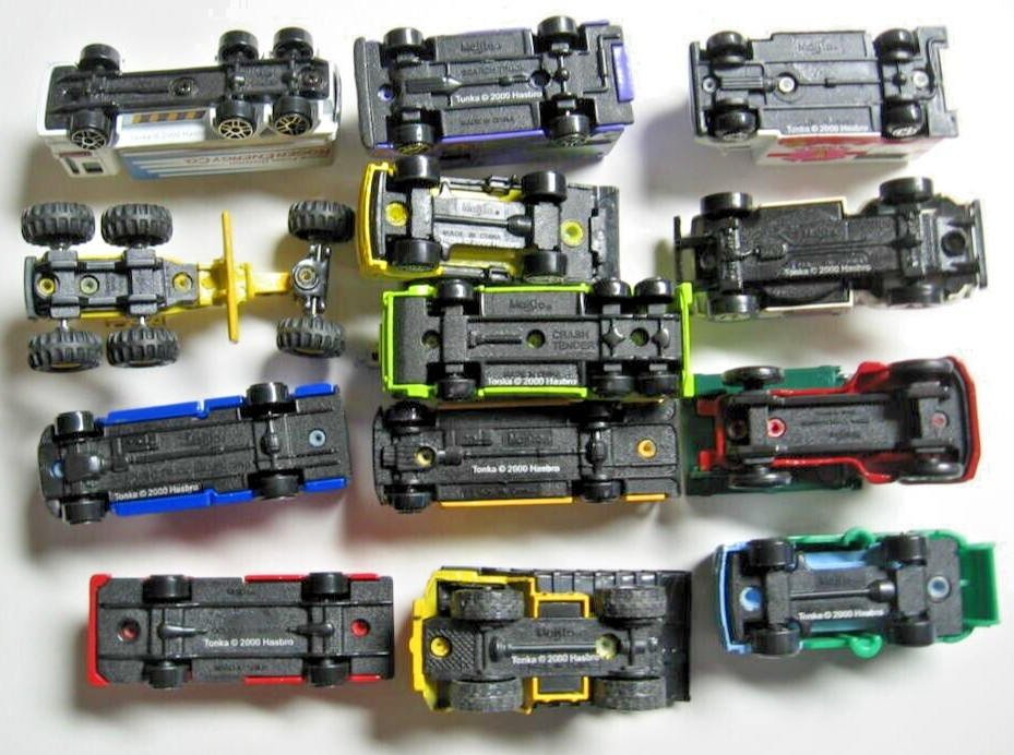 Lot of 13 – 2000 Maisto Tonka Hasbro Diecast / Trucks-commercial -equipment