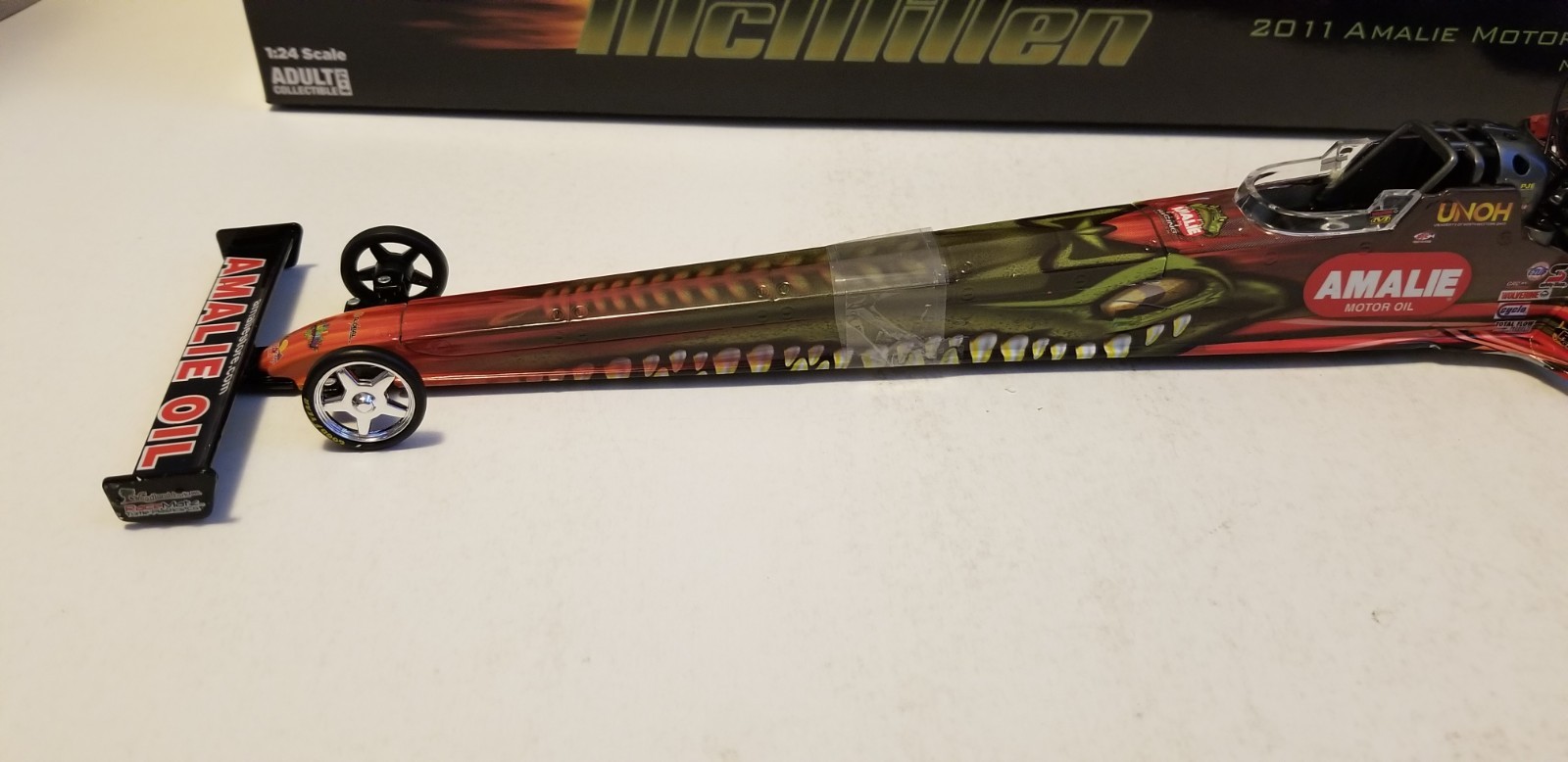 Terry Mcmillen 2011 AMALIE MOTOR OIL NHRA Top Fuel Dragster 1/24 By AUTO WORLD
