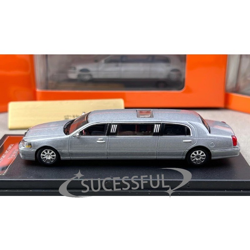GCD 1/64 Scale Silver Lincoln Continental Realistic Luxury Metal Sedan Replica