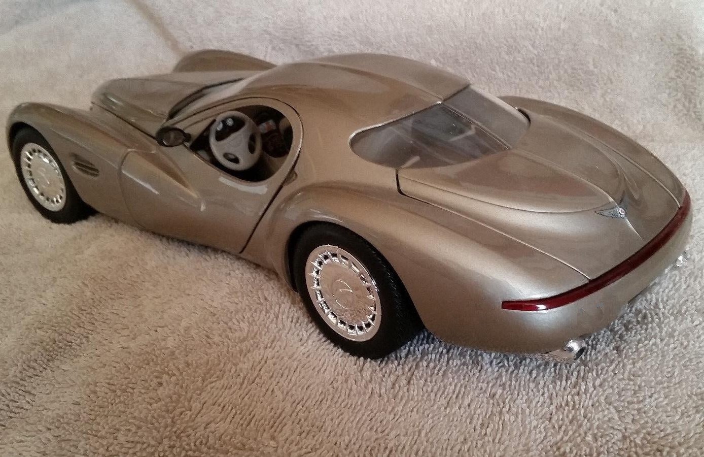 Hot Rod Race Car 12Racing24RacerClassic Custom1:18Concept Carousel Pewter