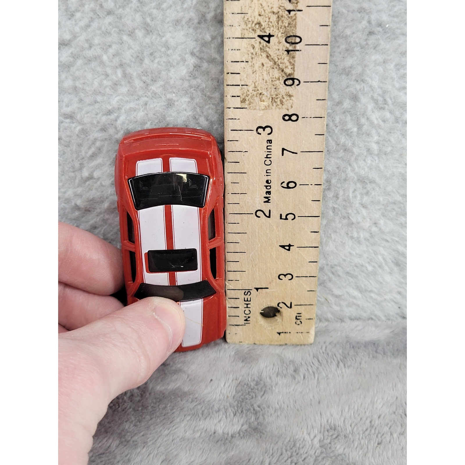 Hot Wheels 2005 First Editions Chrysler 300C Hemi Red White Stripes 1:64 Diecast
