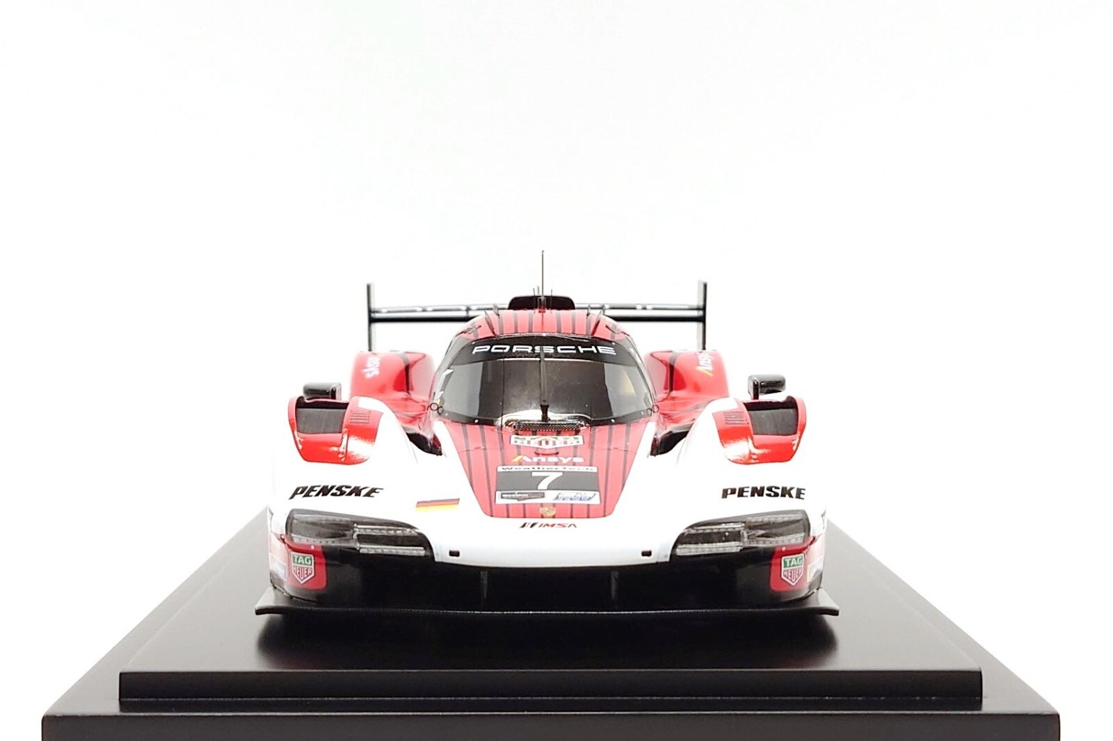 Spark 1:18 Porsche 963 #7 Penske – 24h Daytona 2023 (Dealer Edition)