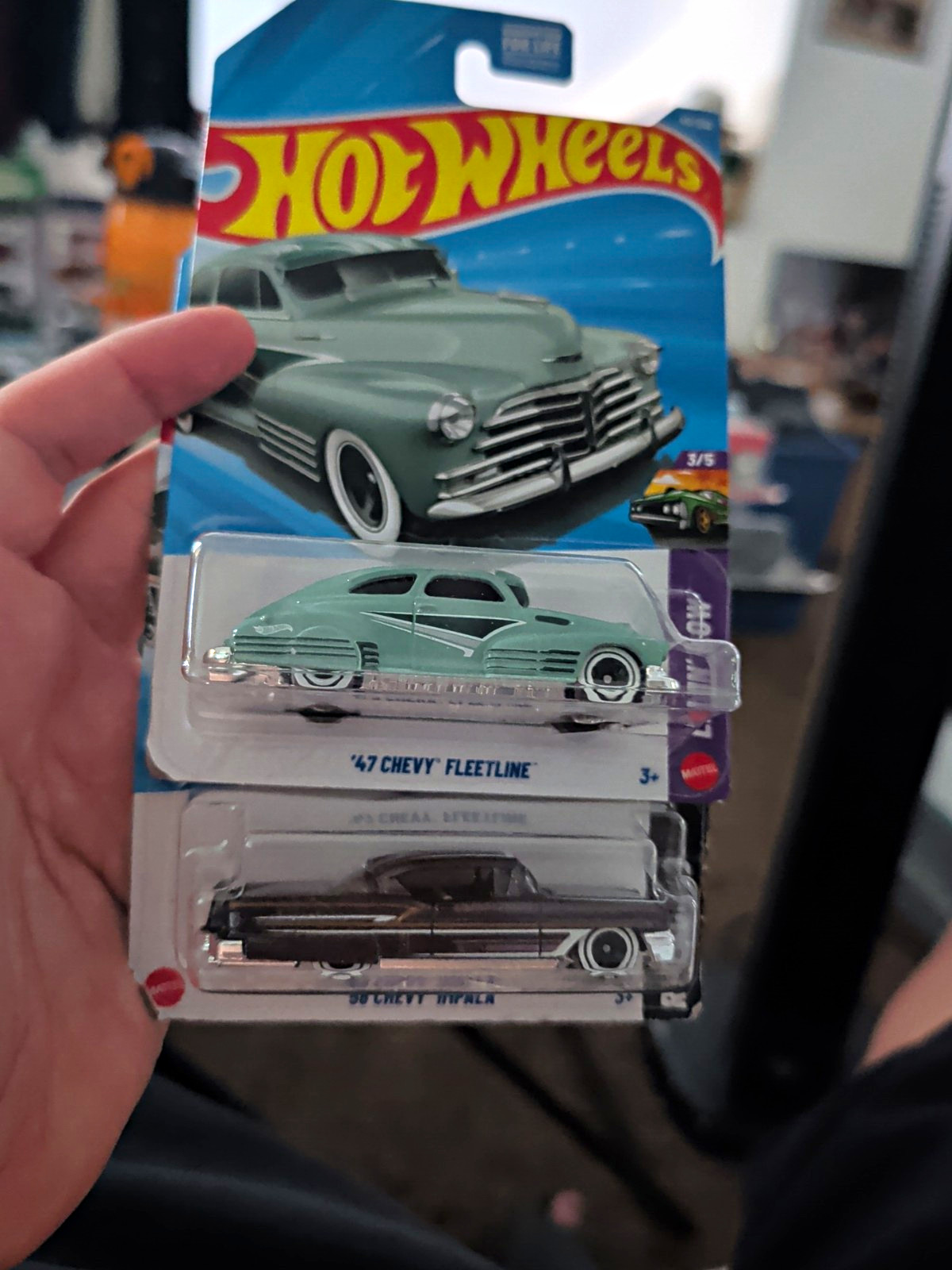 Hot Wheels HW Lowrider 1:64 ’47 Chevy Fleetline Green Diecast Unopened Box