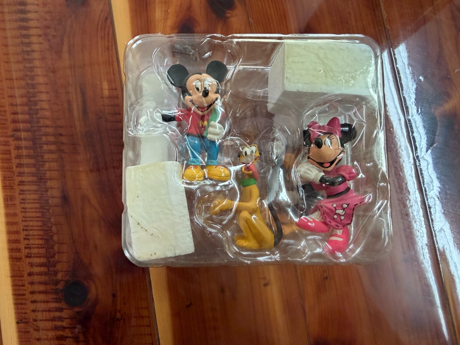Disney Showcase Collection Mickey’s ’57 Heaven 1957 Chevy Bel Air 1:18 NIB
