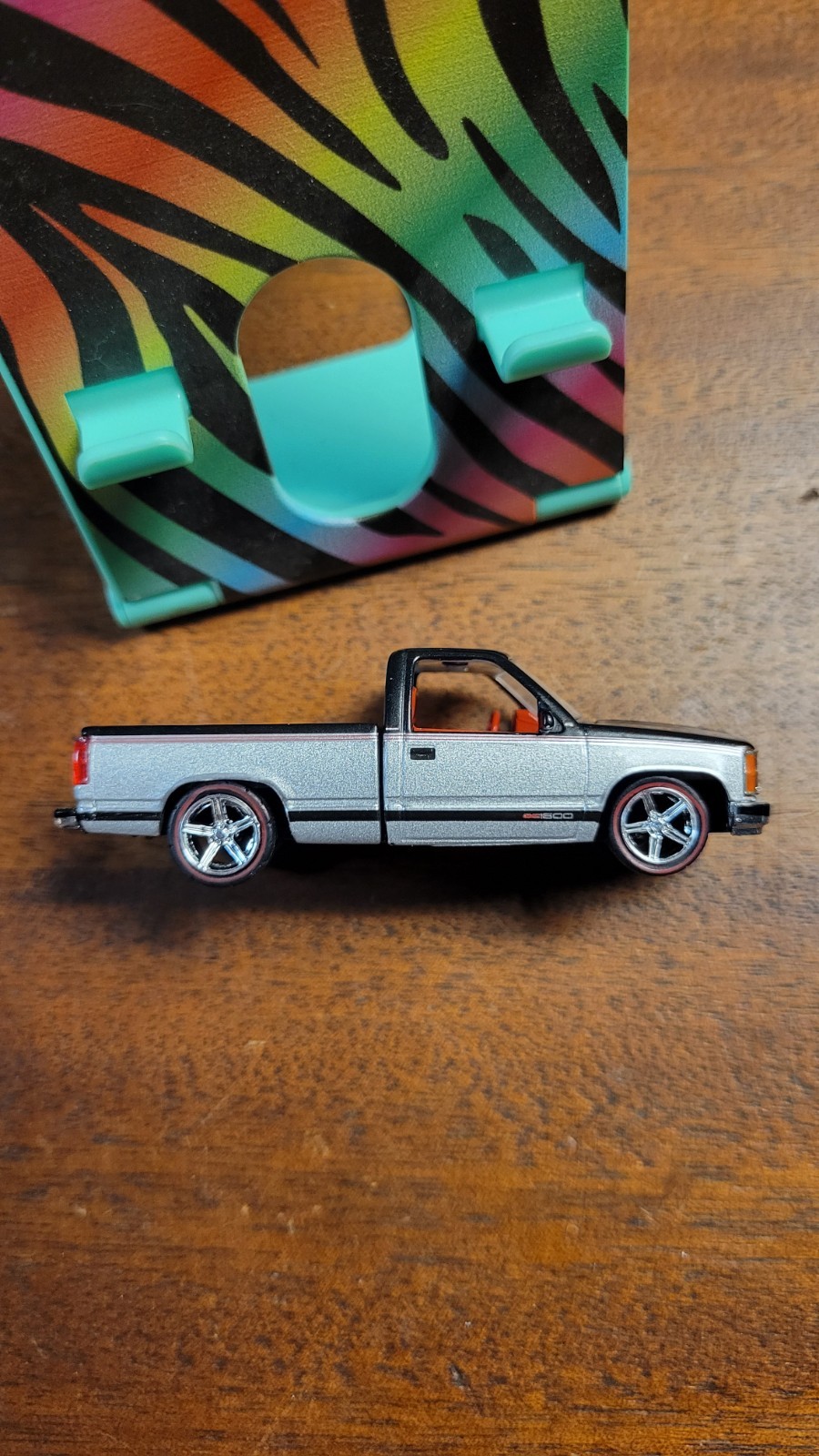M2 Machines 1988 GMC Sierra 1500 Model Kit Silver Black R56 23-07 OBS PICKUP