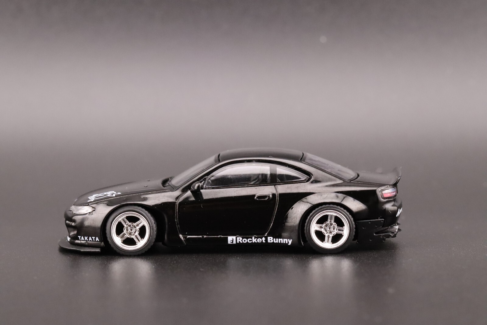 Mini GT Nissan Silvia S15 Rocket Bunny Black Pearl RHD MGT00602 1/64