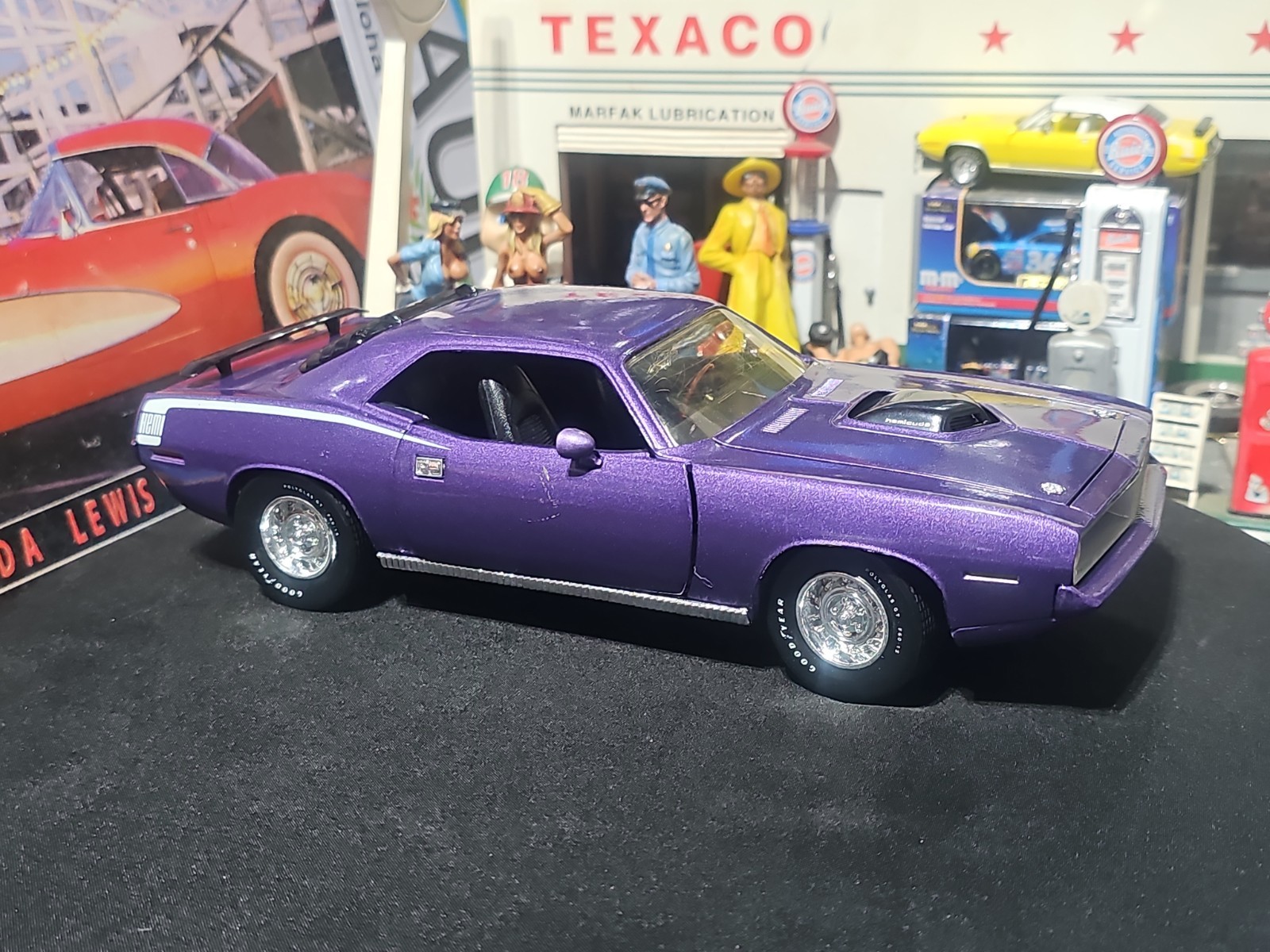 VINTAGE Ertl 1970 Plymouth Hemi Cuda Purple NICE CAR 🚗 READ 📚
