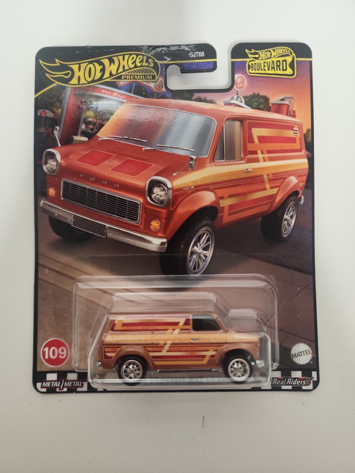 Hot Wheels Premium Boulevard #109 Ford Transit Supervan Real Riders