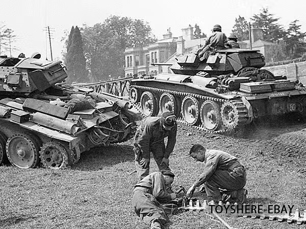 1/72 TANK 1:72 WW2 German soldiers tank maintenance toy TotalWar diorama