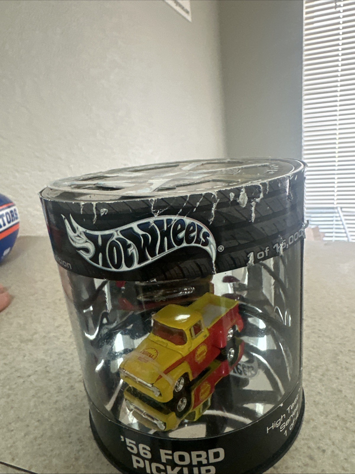 Hot Wheels Showcase (Oil Can) Shell ’56 Ford Pickup