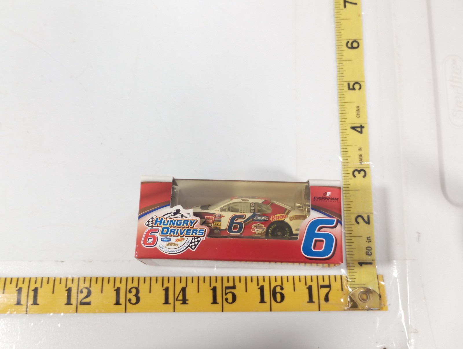 Nascar Action 6 Hungry Drivers promo die cast car 1/64 in box