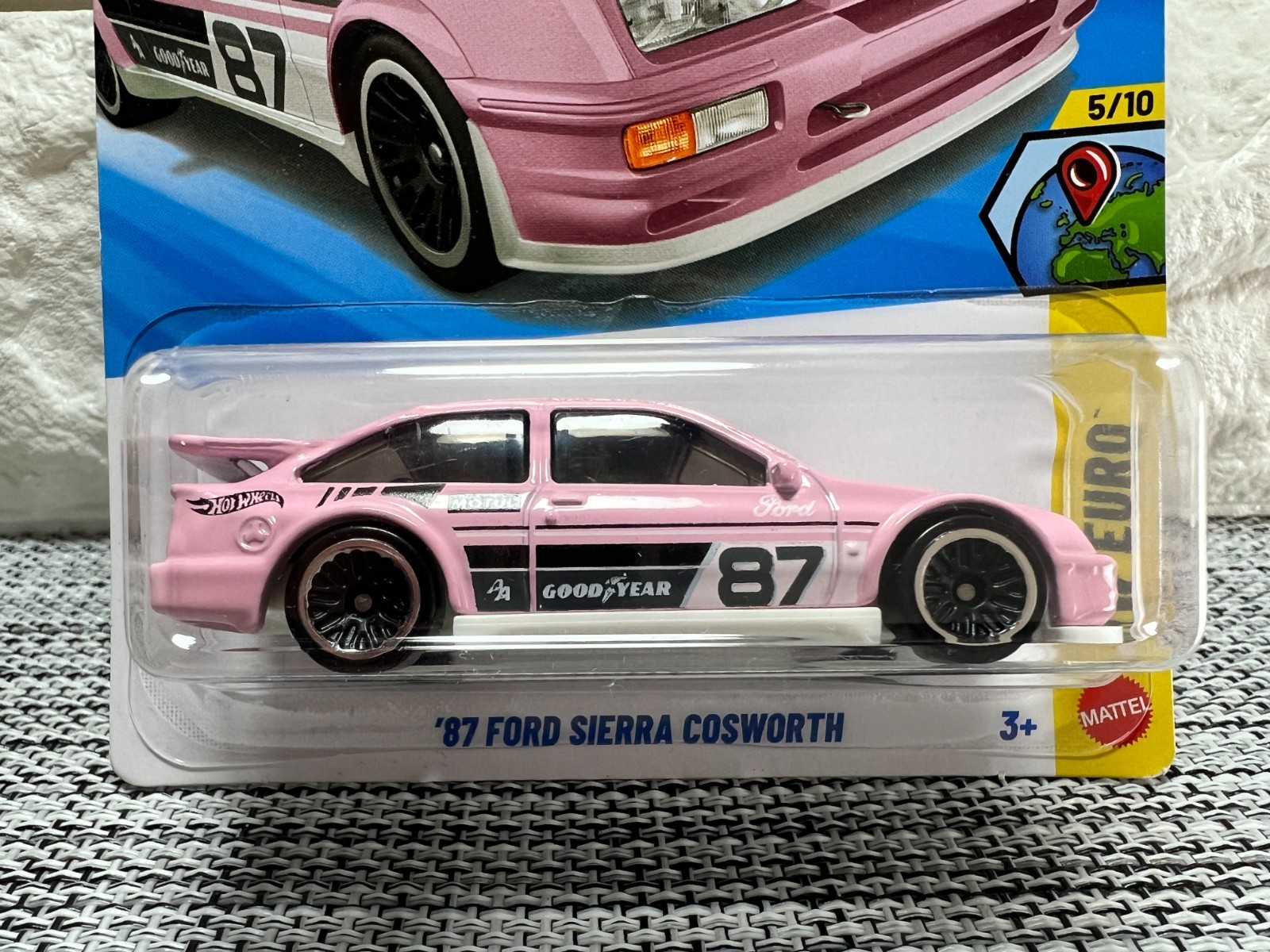 Hot Wheels HW Euro 5/10 ’87 Ford Sierra Cosworth 116/250 Pink