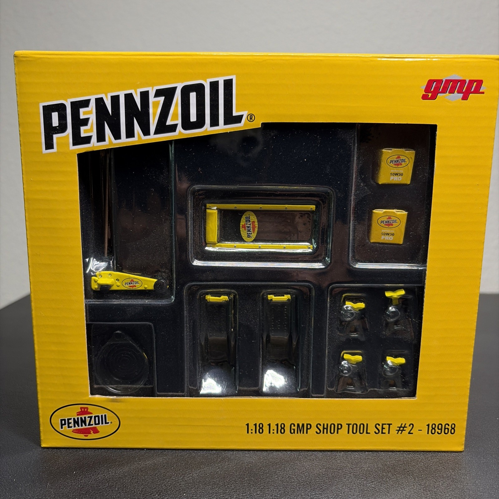 Diecast Car 1/18 GMP Shop Oil Tool Set #2 Pennzoil Racing Equipment [GMP-18968]