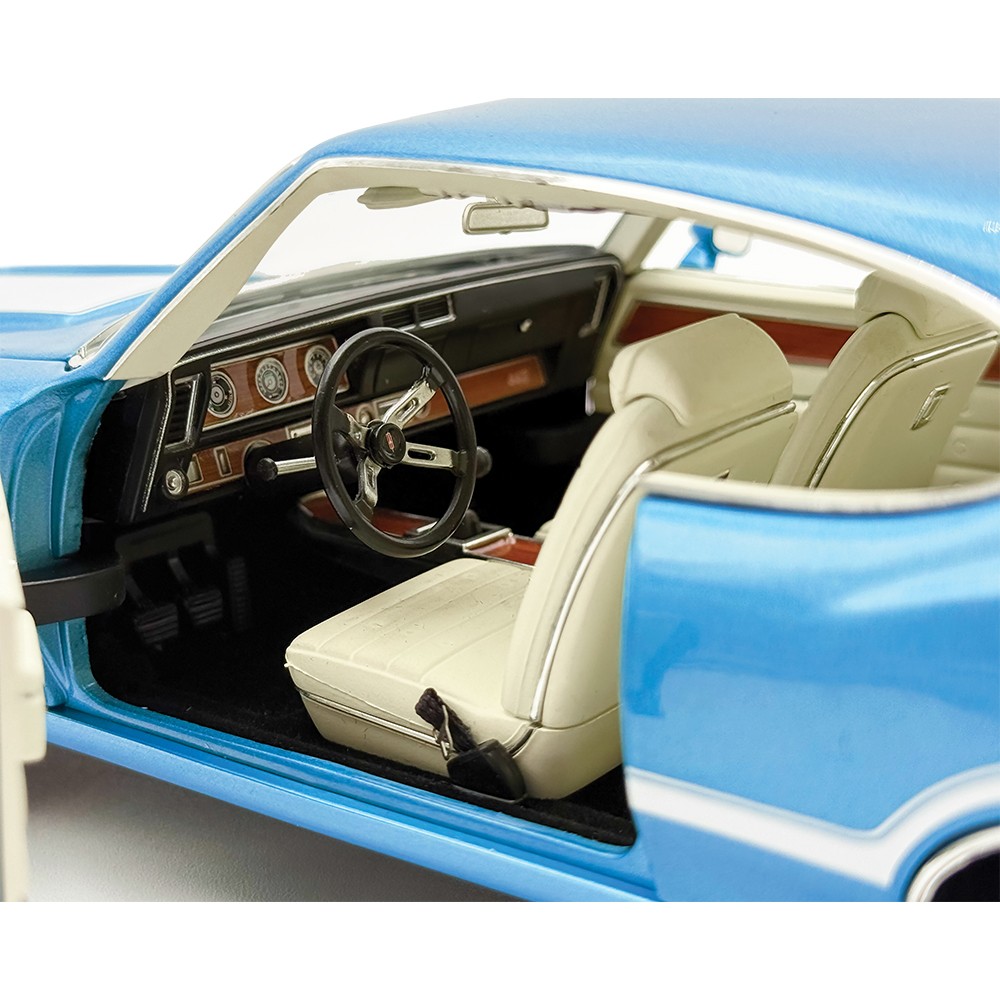 1971 Dr. Olds #6 Oldsmobile 442 W30 – Nordic Blue