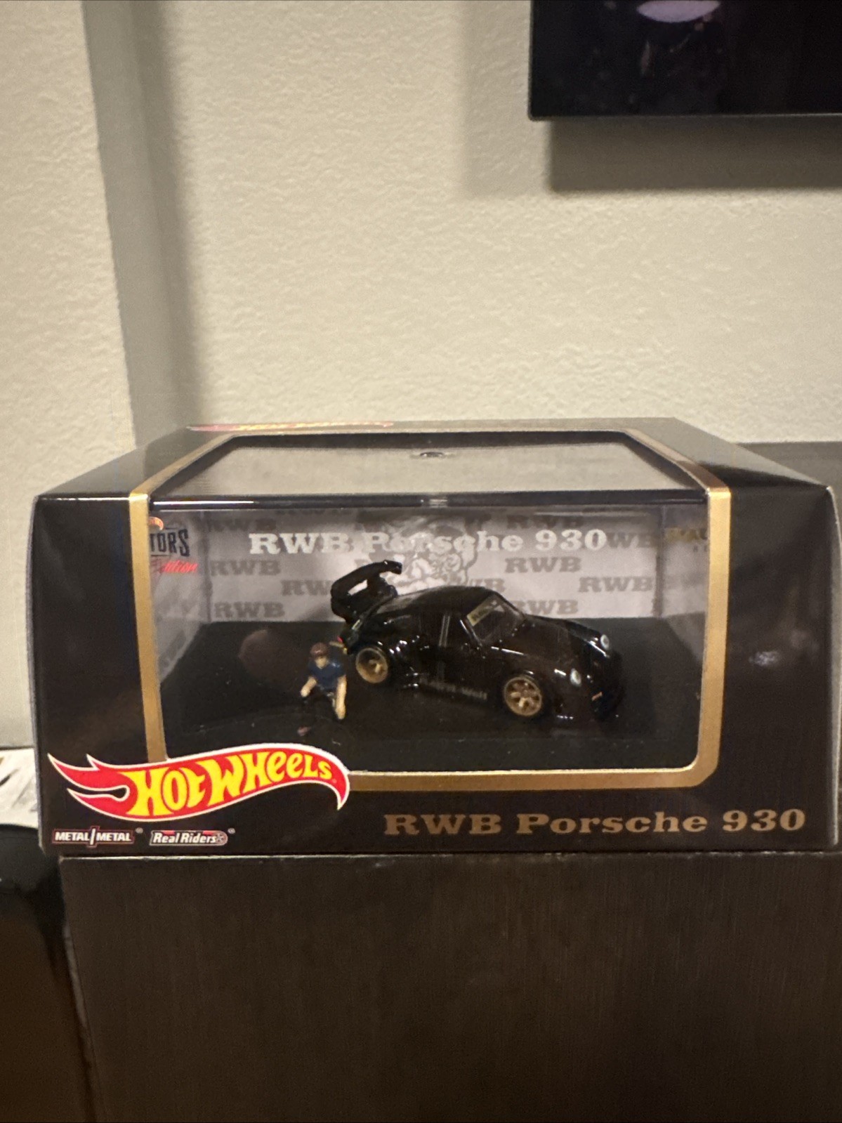Hot Wheels RWB PORSCHE 930 Nakia-San 1:64 Redline Club Diecast Vehicle – GDF84