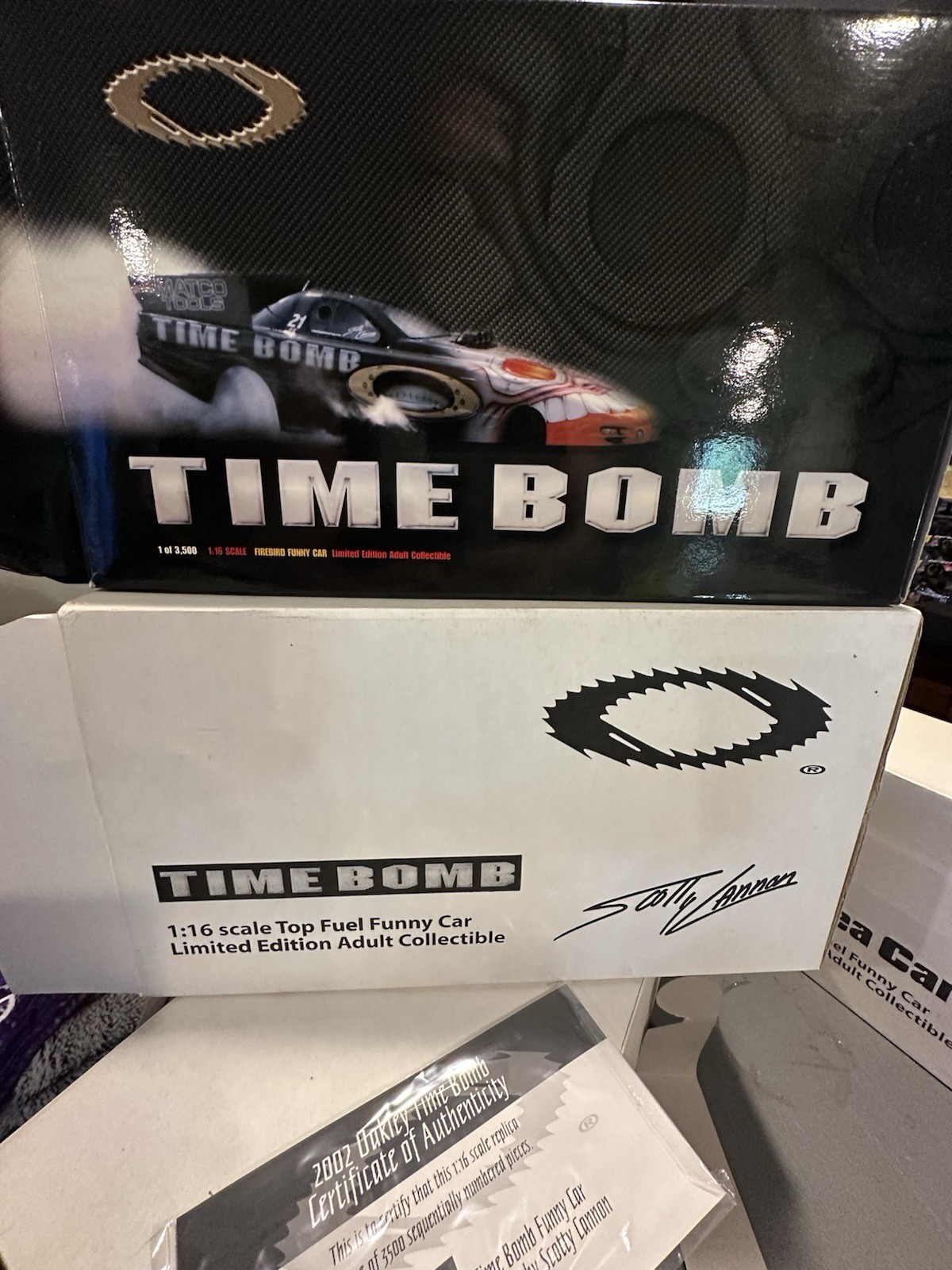 Oakley Time Bomb Scotty Cannon top fuelCar 1:16 Pontiac 2002 Diecast Limited Ed
