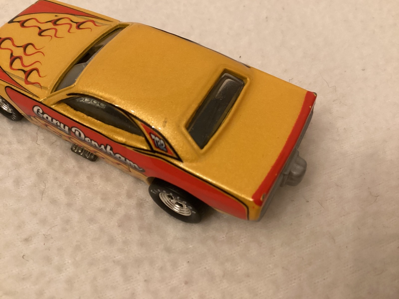 Hot Wheels ~ Drag Strip Demons ~ Dodge Challenger w/Real Riders ~ Gary Densham