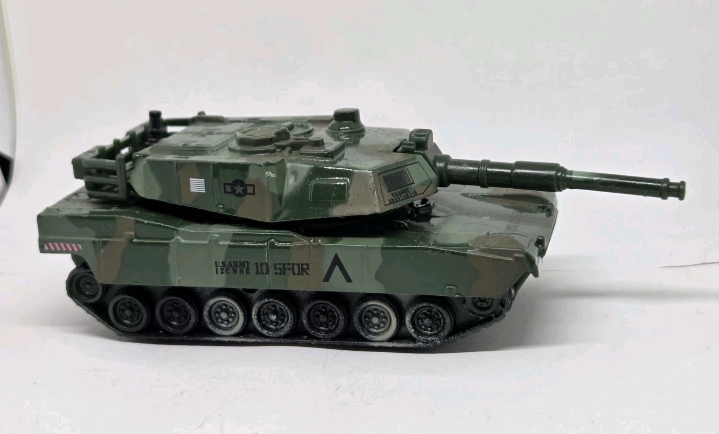 Pull Back Die-Cast Metal Vehicle – TANK (Green Merkava TANK) See Photos