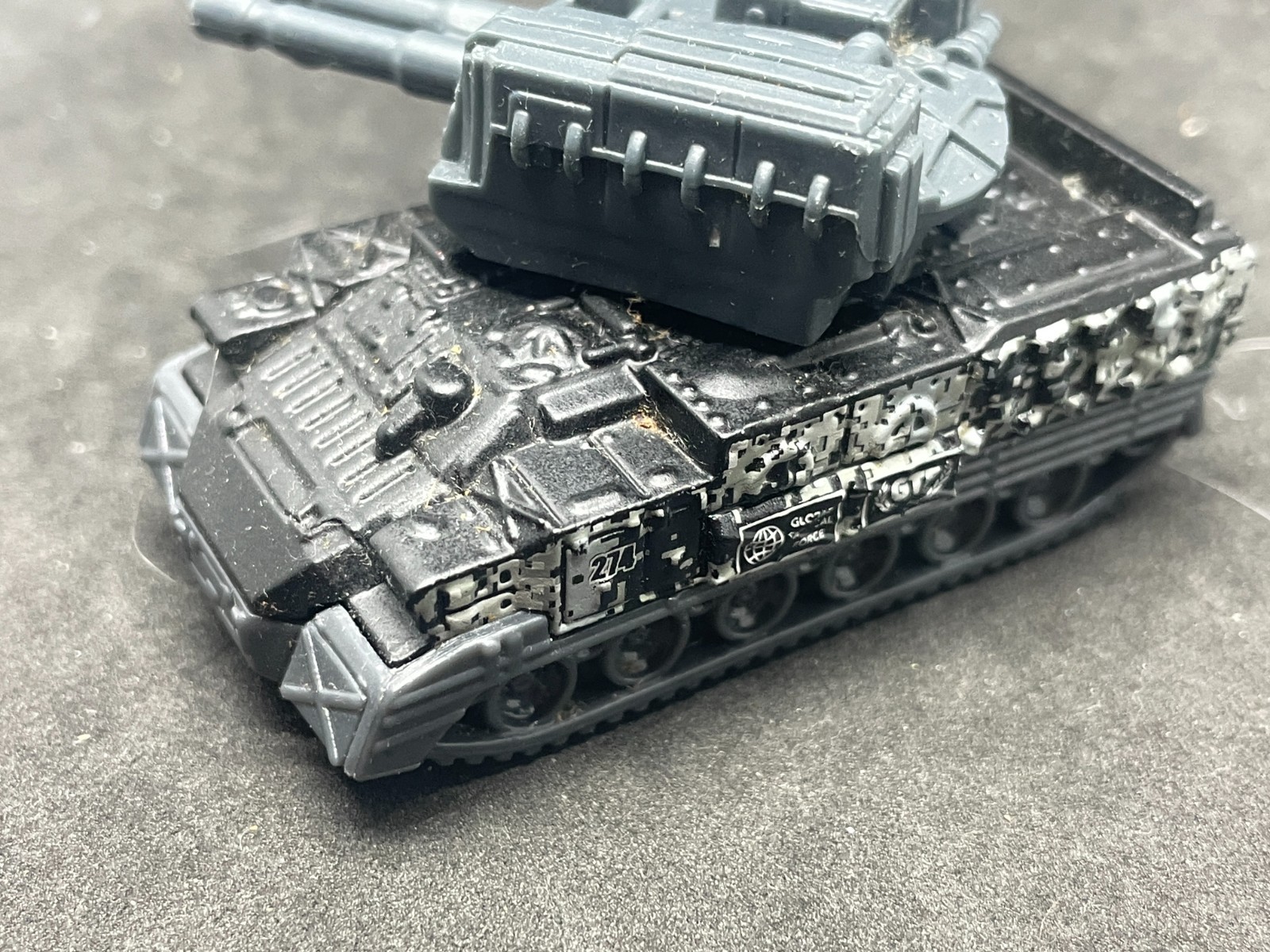 Matchbox on a Mission MB907 MBX Blockade Buster Black Camo Army Tank LOOSE