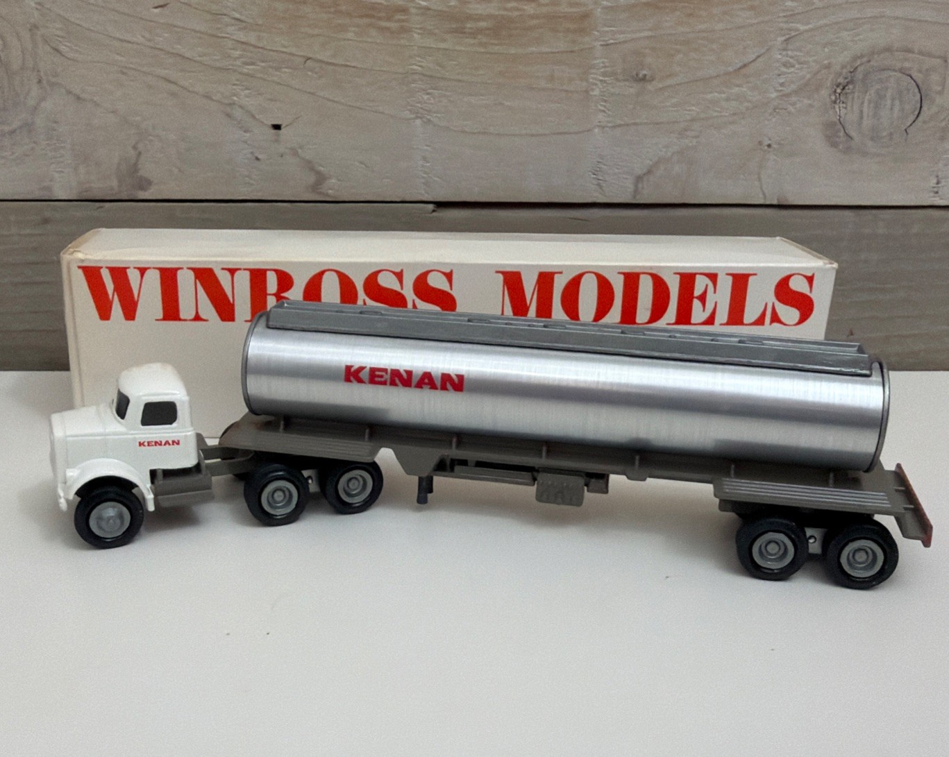 Vintage Winross Kenan Semi-Tractor with Tanker Trailer MINT in Box