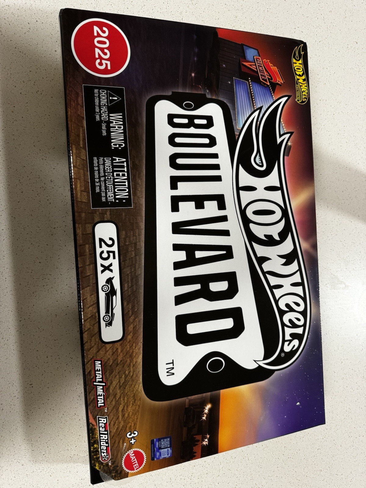 Hot Wheels Boulevard Factory Set of 25 HRW96 1/64 scale Sealed Mattel