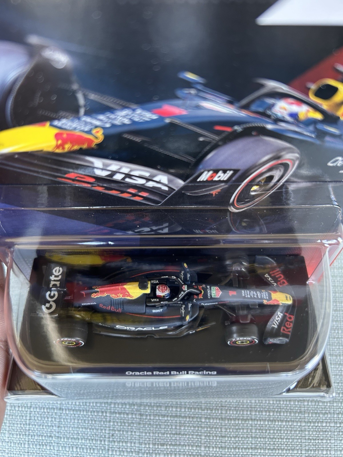NEW! Max Verstappen #1 Oracle Red Bull * Hot Wheels Formula 1 * 2025 Racing