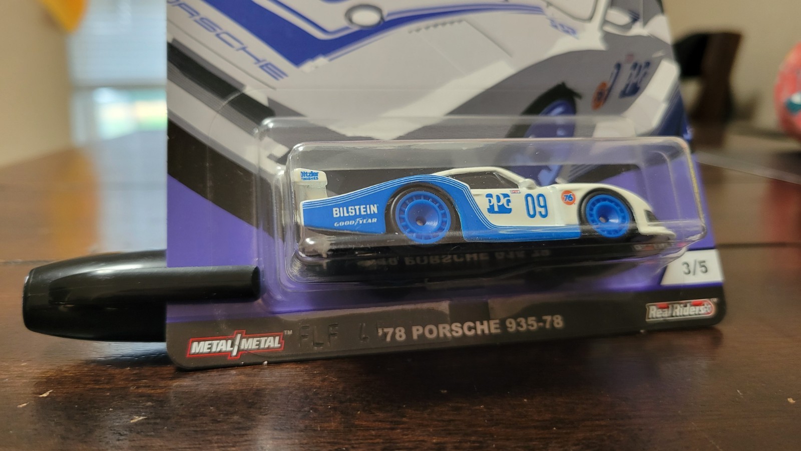 Hot Wheels Premium 1/64 Silhouettes Porsche 935 -78 Car Culture Real Riders