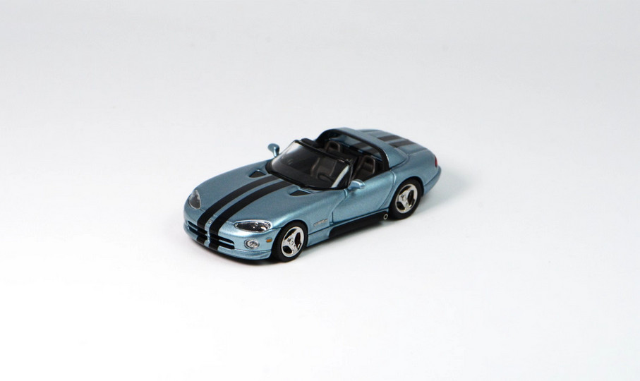 GFCC 1/64 Viper Hard Top Dodge Viper GTS Alloy Automobile Model Ornaments