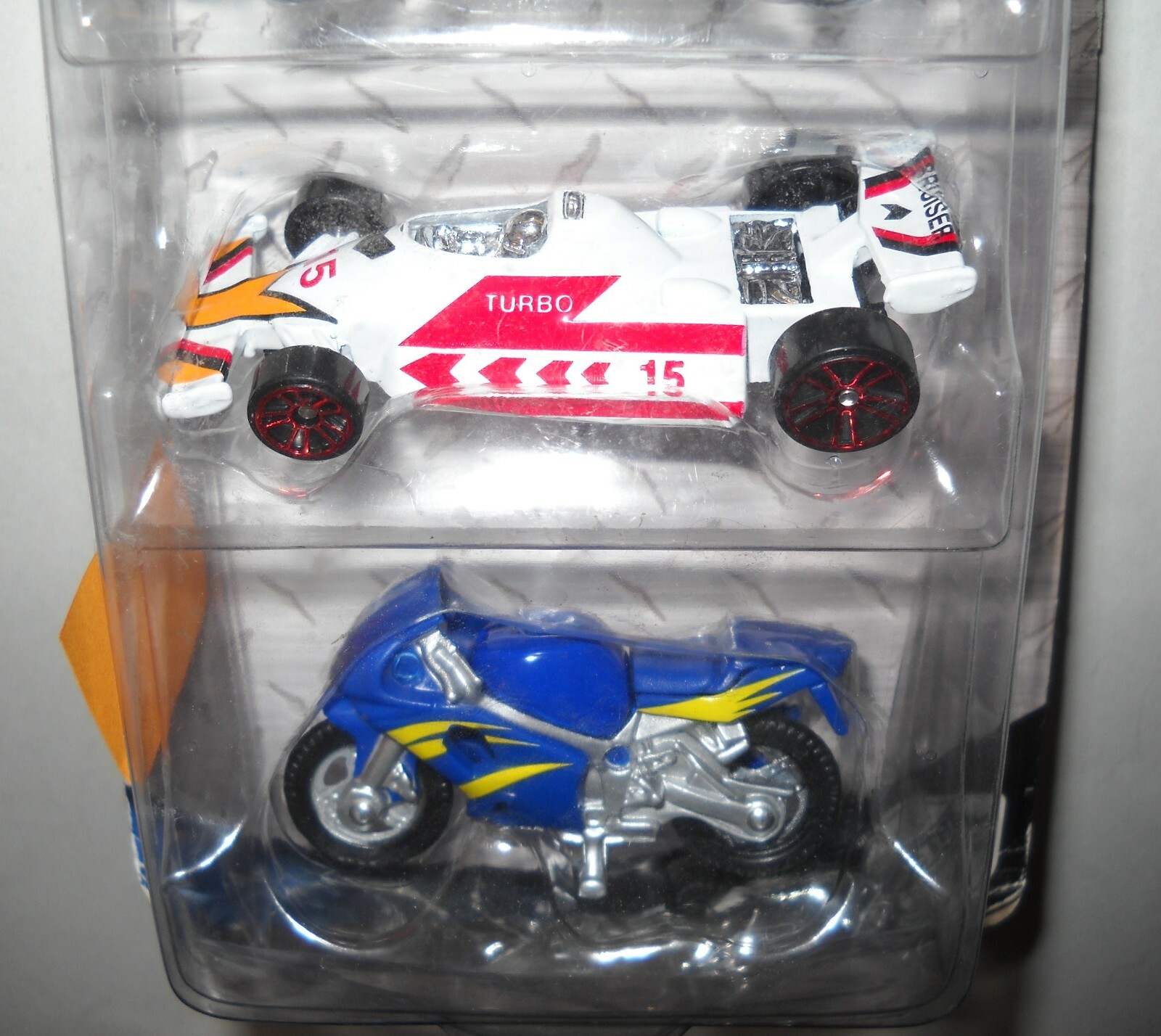 Maisto Die Cast Vehicle Set of 5 #15279 New Sealed