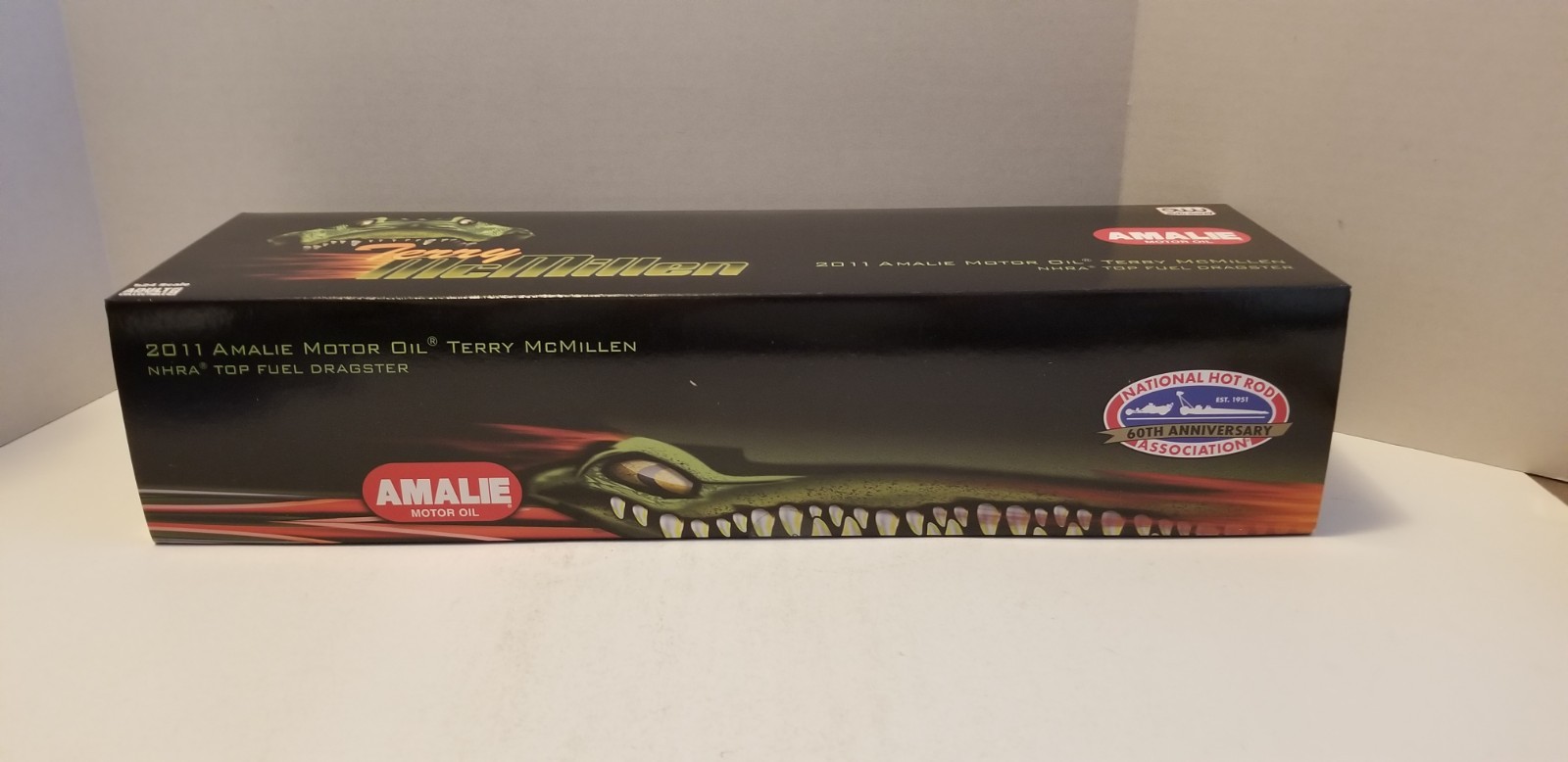 Terry Mcmillen 2011 AMALIE MOTOR OIL NHRA Top Fuel Dragster 1/24 By AUTO WORLD