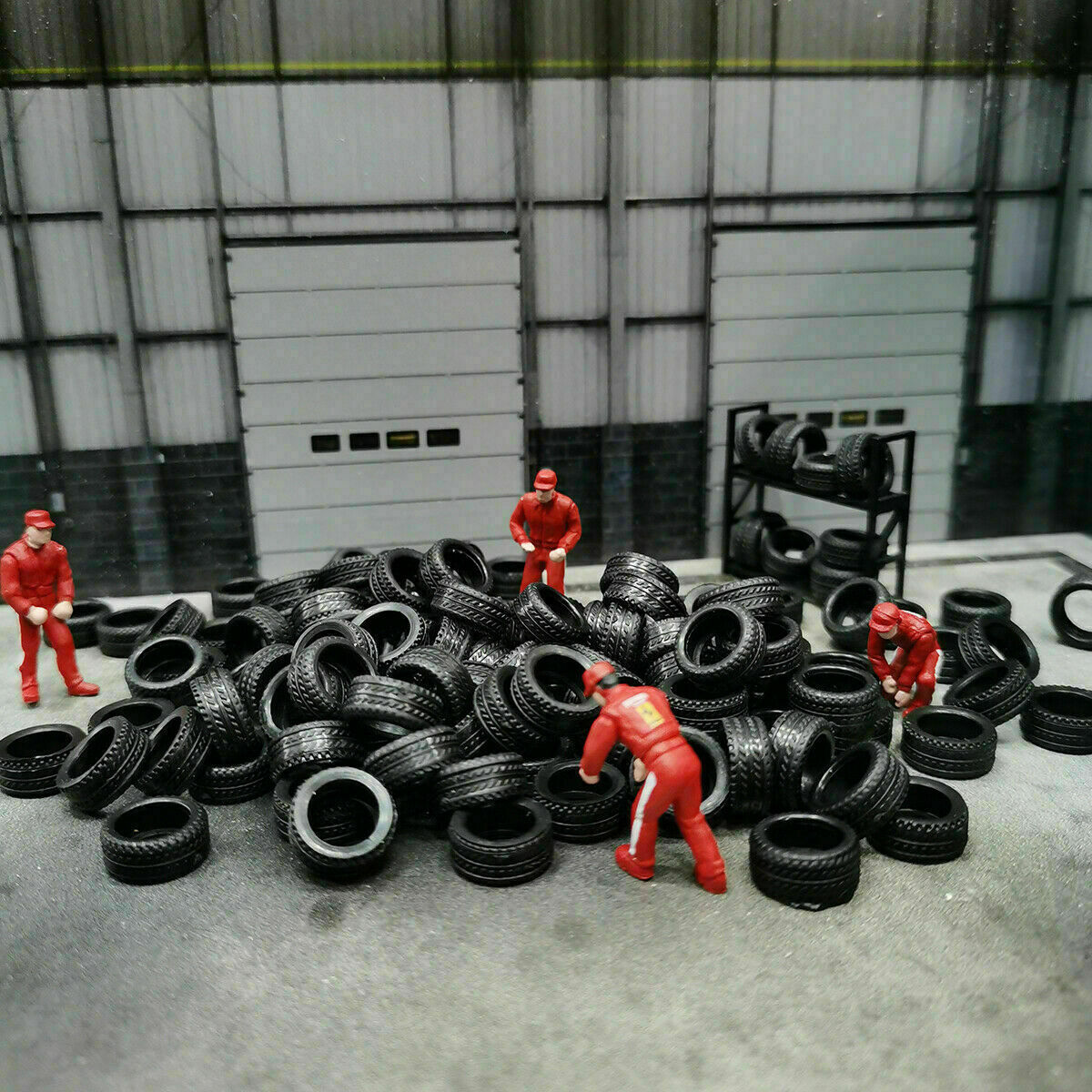 1/43 1/64 RC Car Rubber Tires DIY Car Model Diorama Display 80-100Pc With Rack