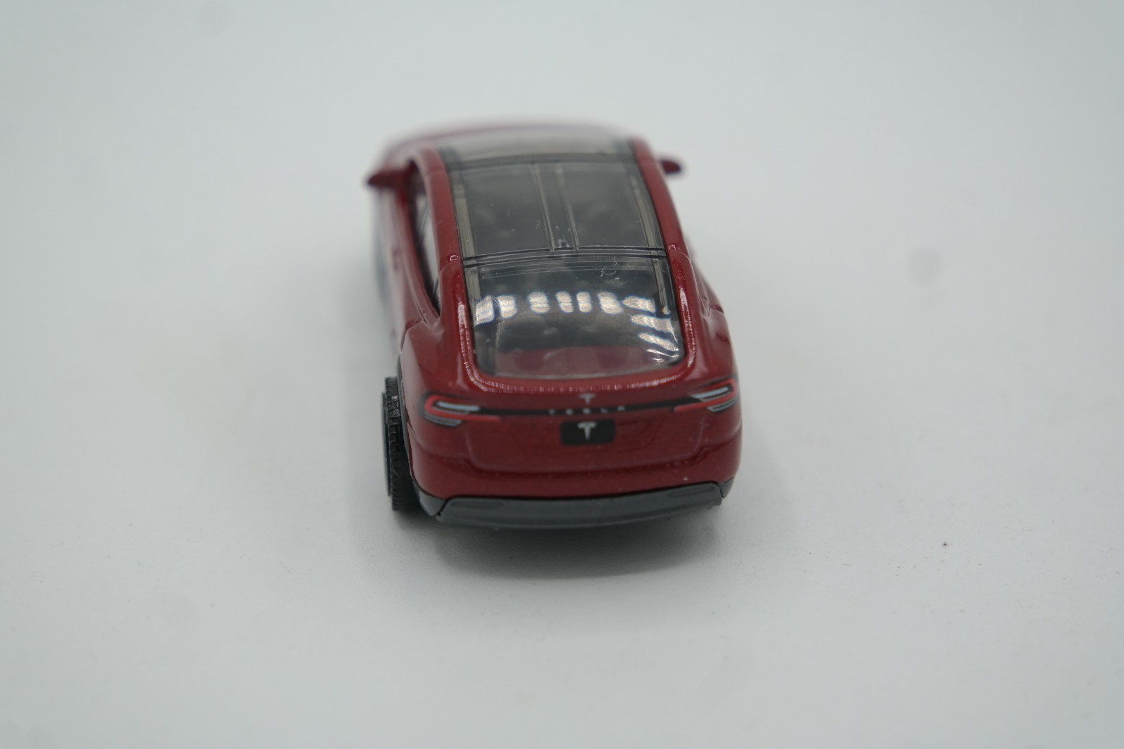 2022 MATCHBOX Tesla Model X Red Loose MINT Mainline Electric EV SUV